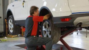 collision repair colonie tire repair